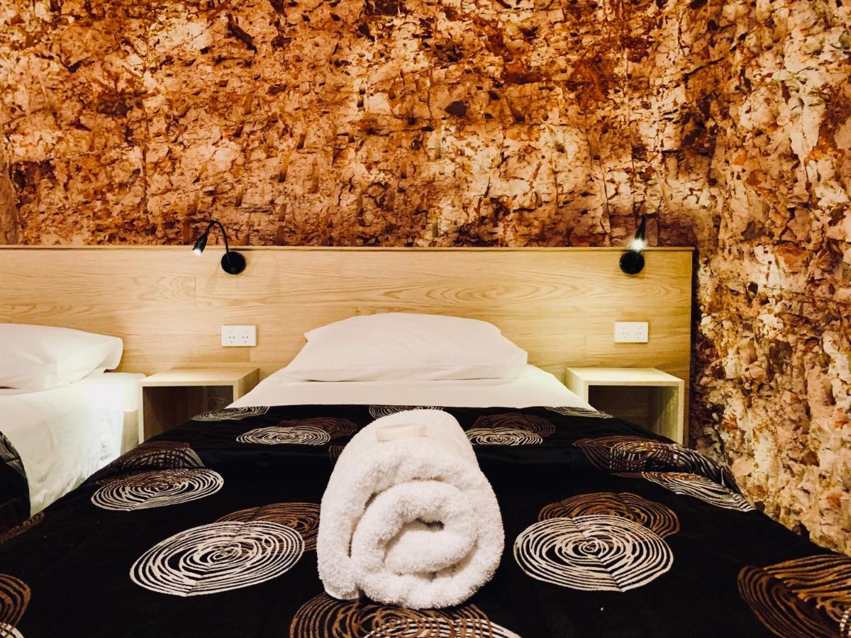 The Lookout Cave Underground Motel Coober Pedy Luaran gambar